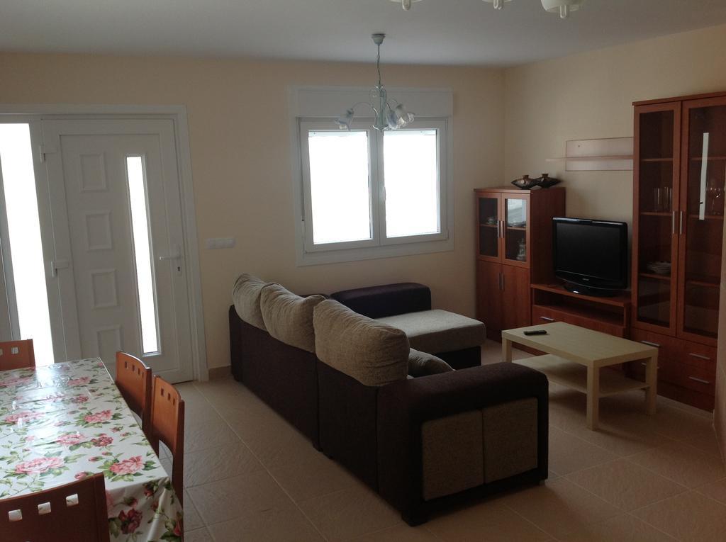 Apartamentos Alejandra Барейрос Екстериор снимка
